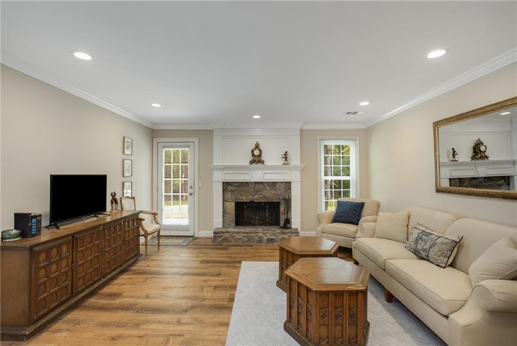 3519 Oak Knoll Drive