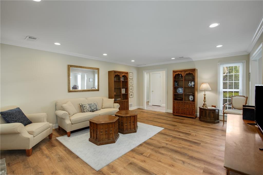 3519 Oak Knoll Drive