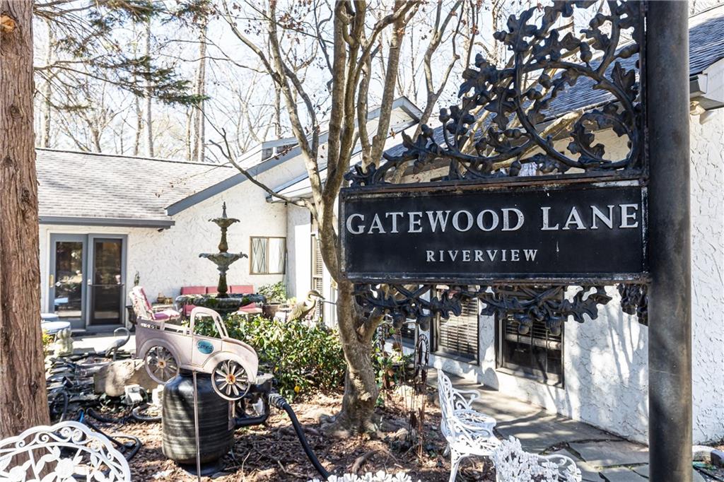 4210 Gatewood Lane