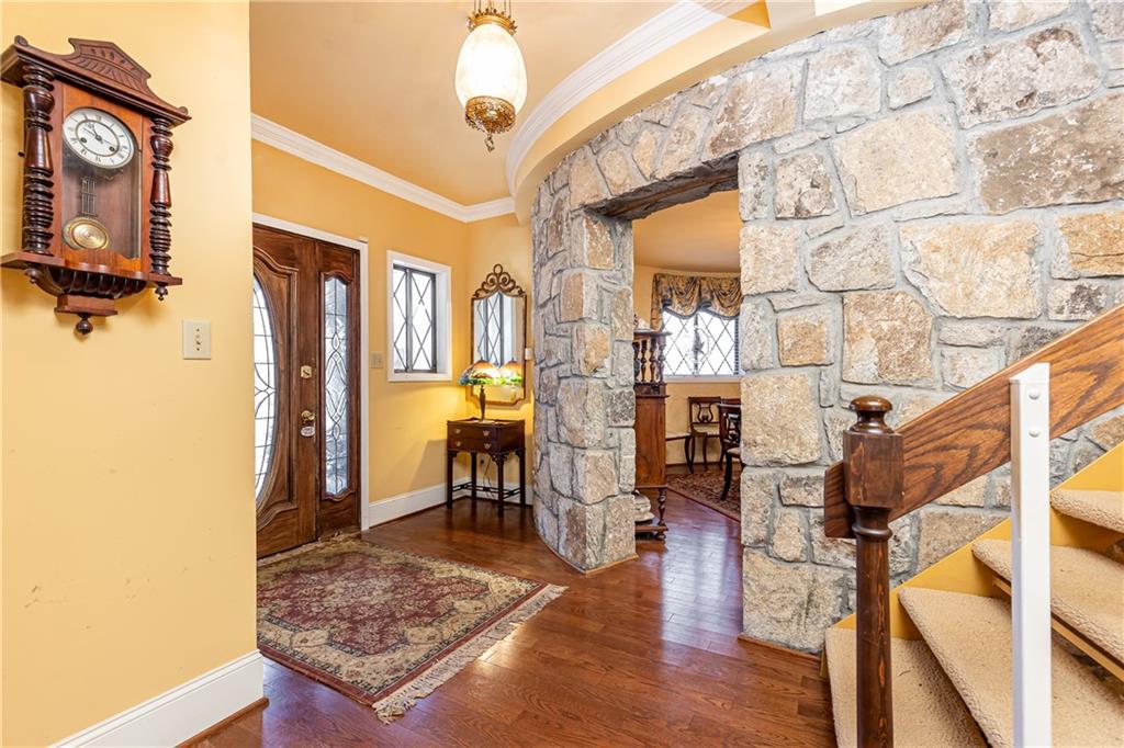 4210 Gatewood Lane