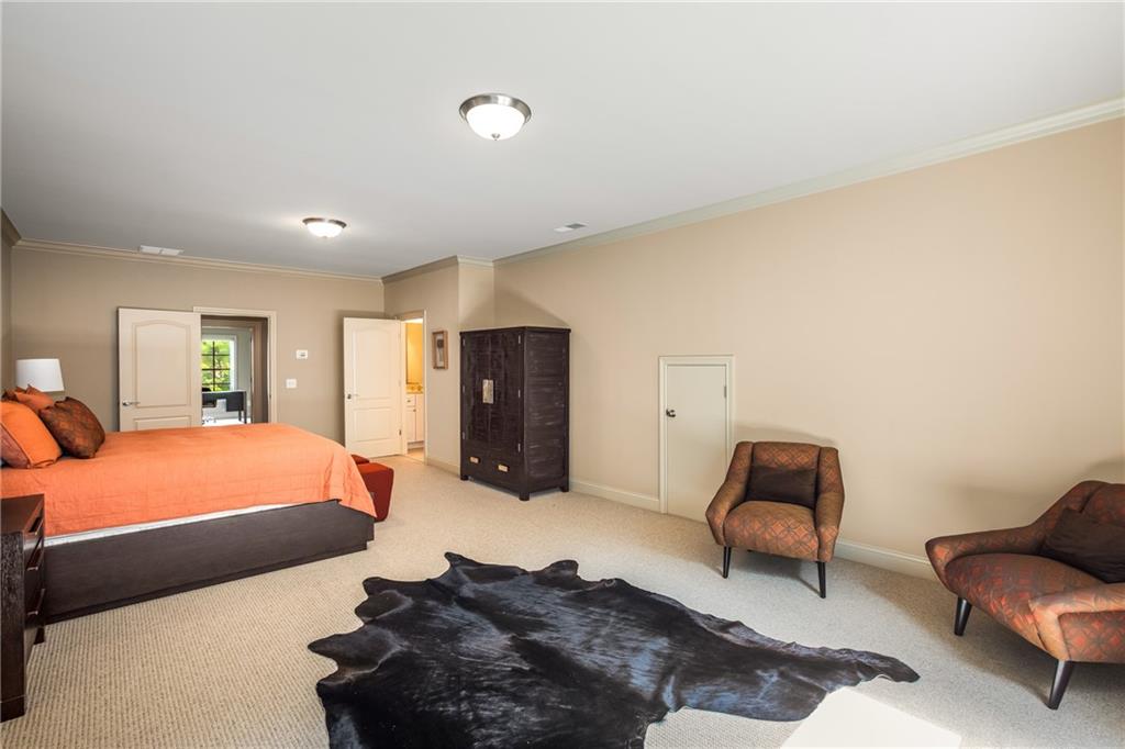 1772 Buckhead Valley Lane NE