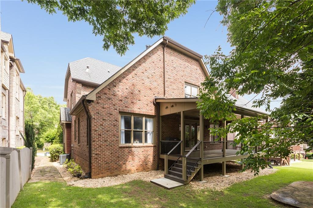 1772 Buckhead Valley Lane NE