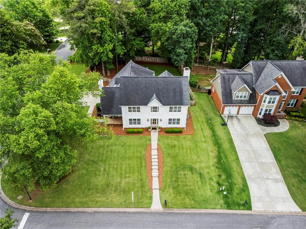 600 Delphinium Boulevard NW