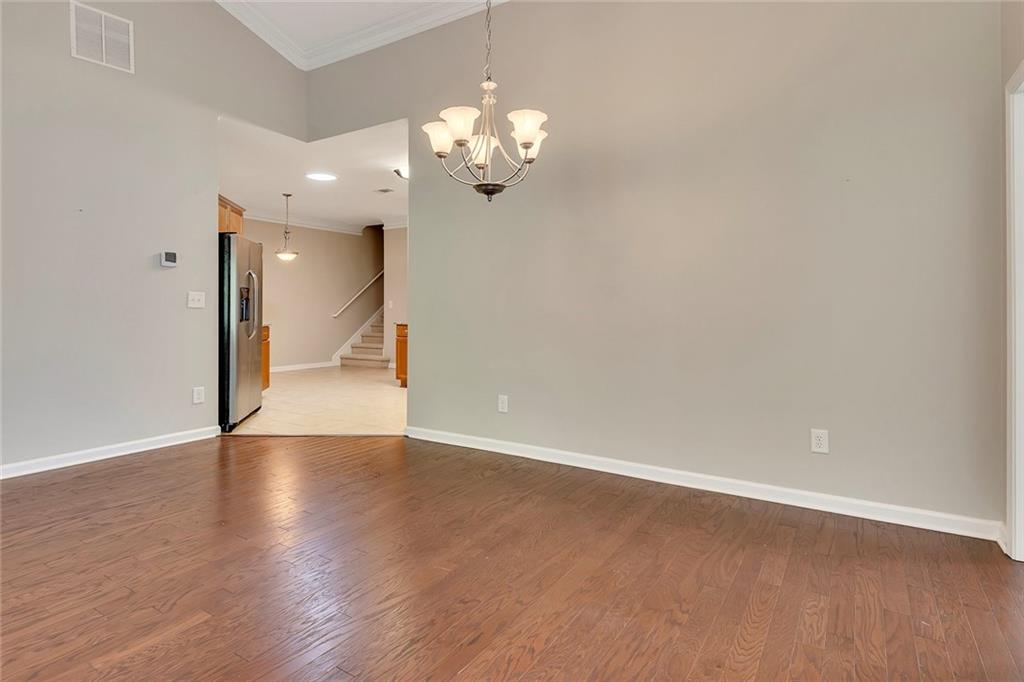 2384 Tree Arbor Way