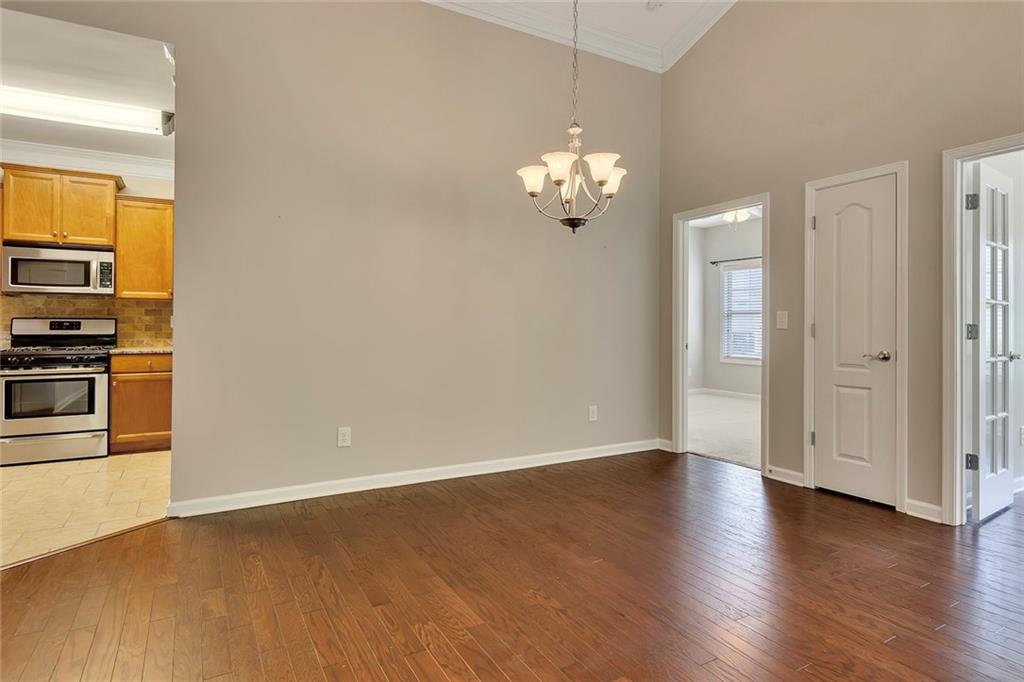 2384 Tree Arbor Way