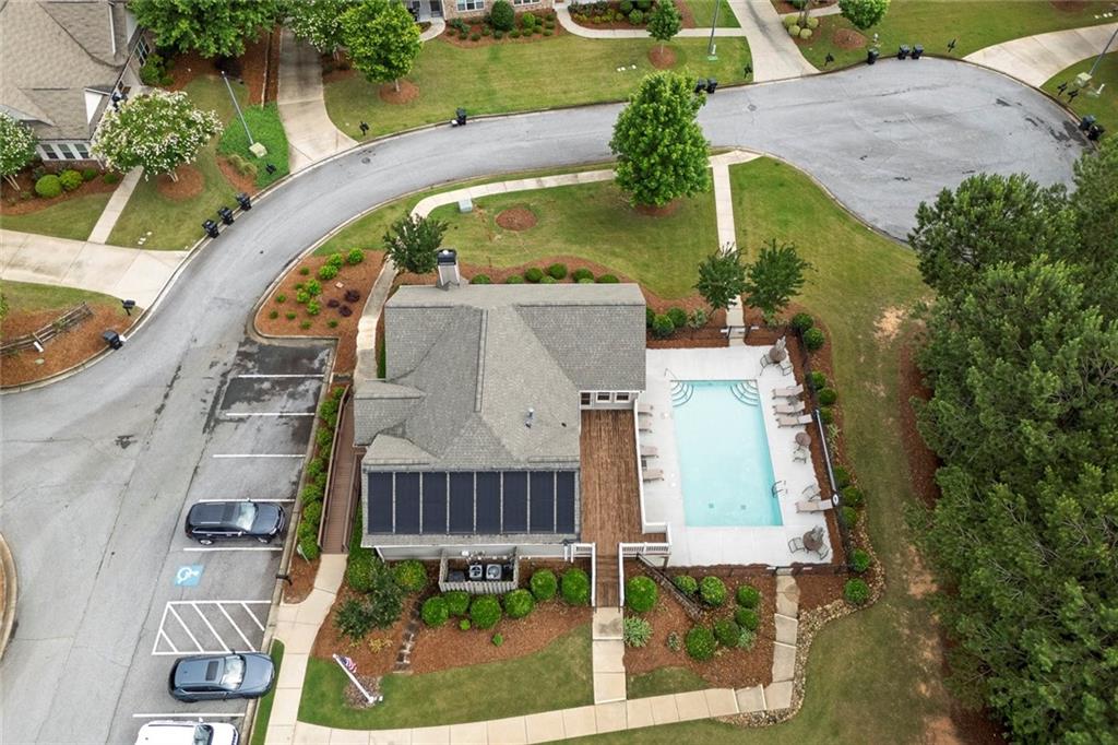 2384 Tree Arbor Way