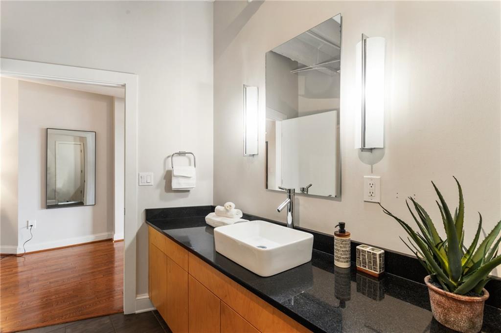 878 Peachtree Street NE Unit 704
