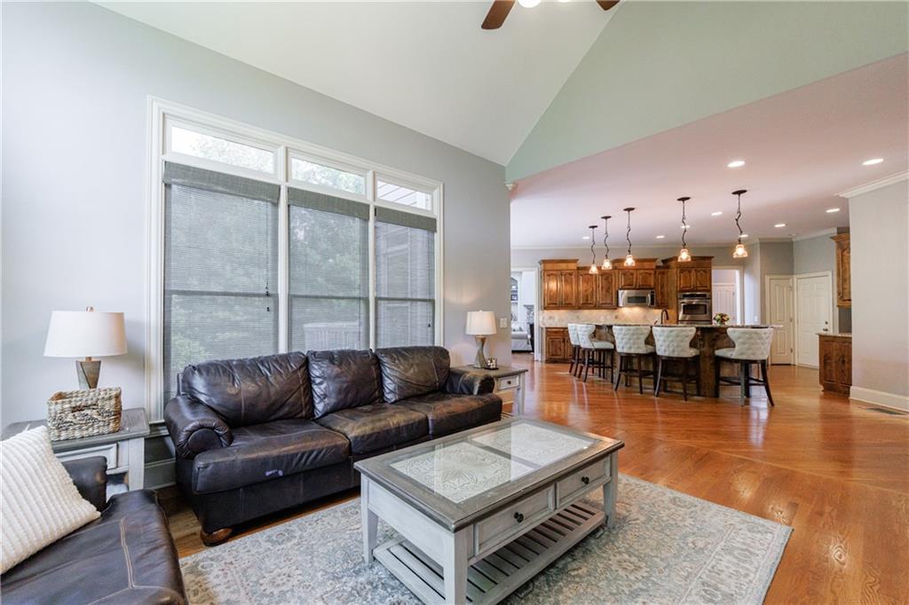 652 Pathview Court