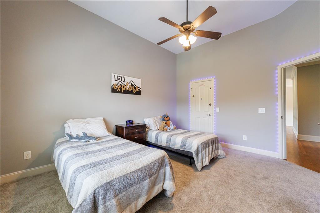 652 Pathview Court