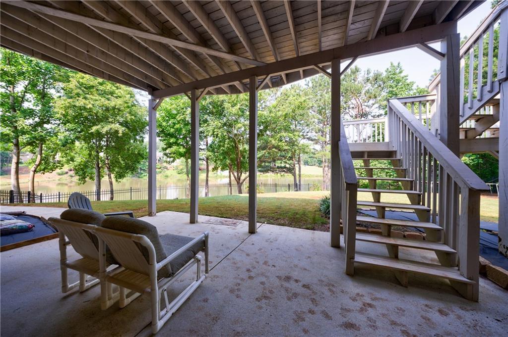 652 Pathview Court