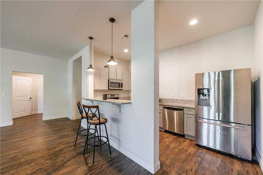 652 Pathview Court
