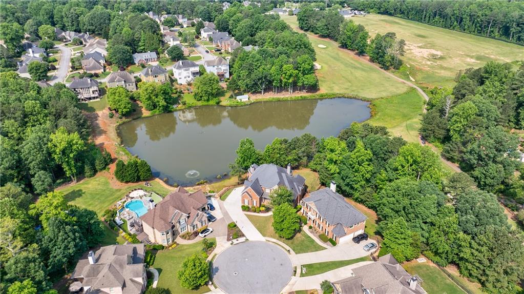 652 Pathview Court