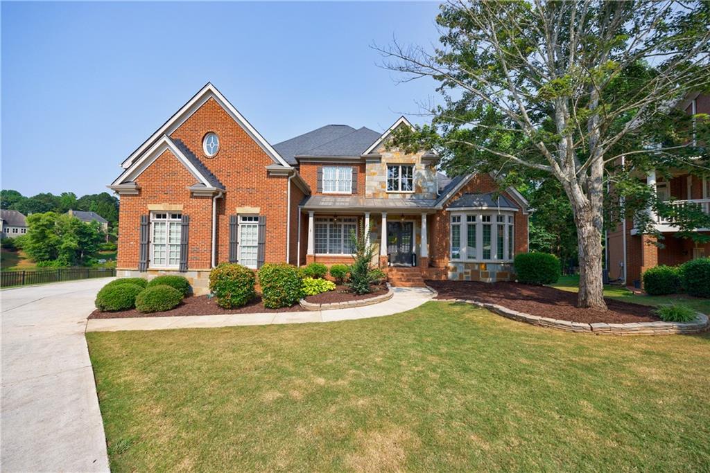 652 Pathview Court