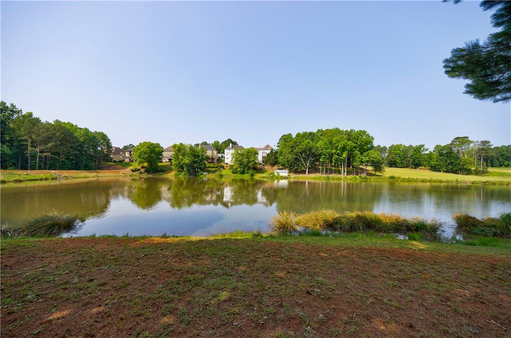 652 Pathview Court