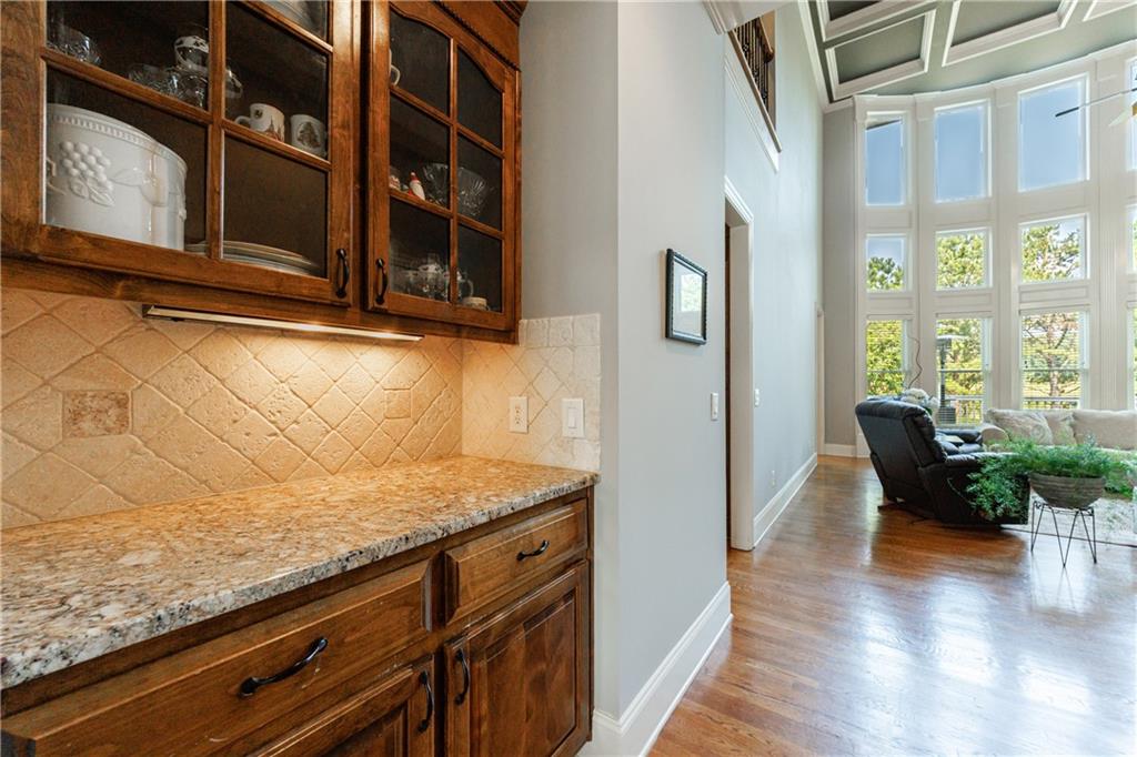 652 Pathview Court