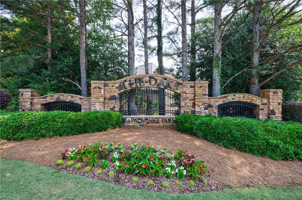 652 Pathview Court