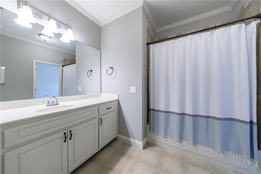 652 Pathview Court