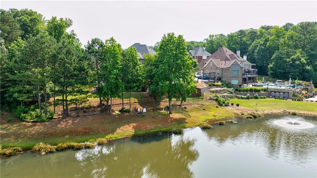 652 Pathview Court
