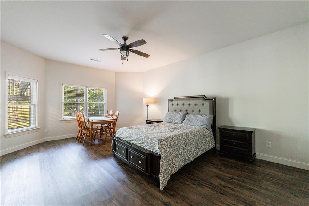 652 Pathview Court
