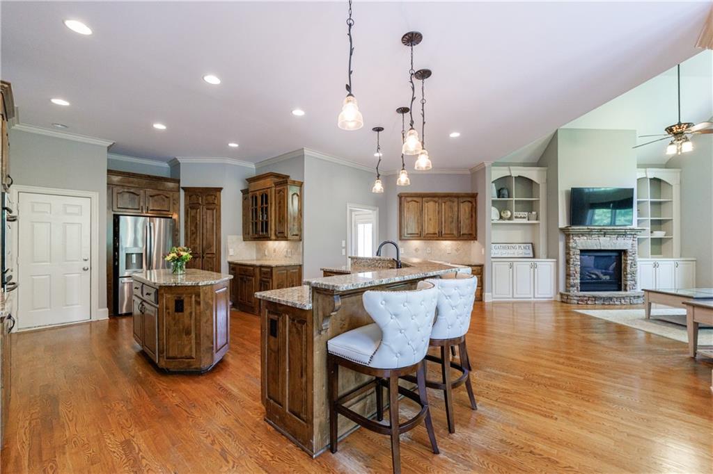 652 Pathview Court
