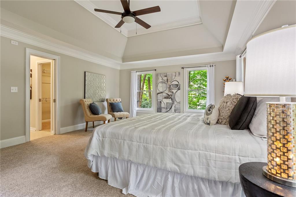 1183 Woods Circle NE