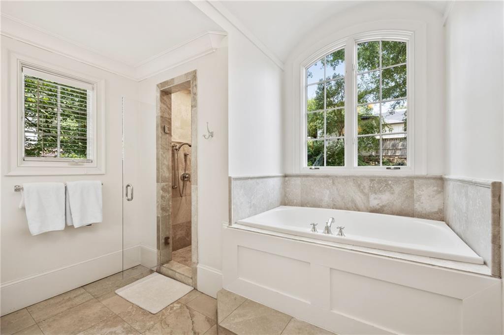 54 Camden Road NE