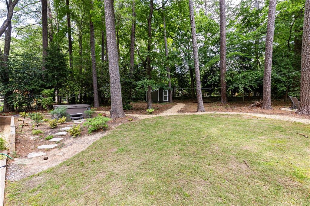 1443 Fama Drive NE