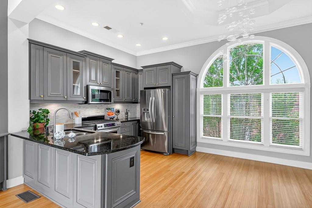 3541 Roswell Road NE Unit 21