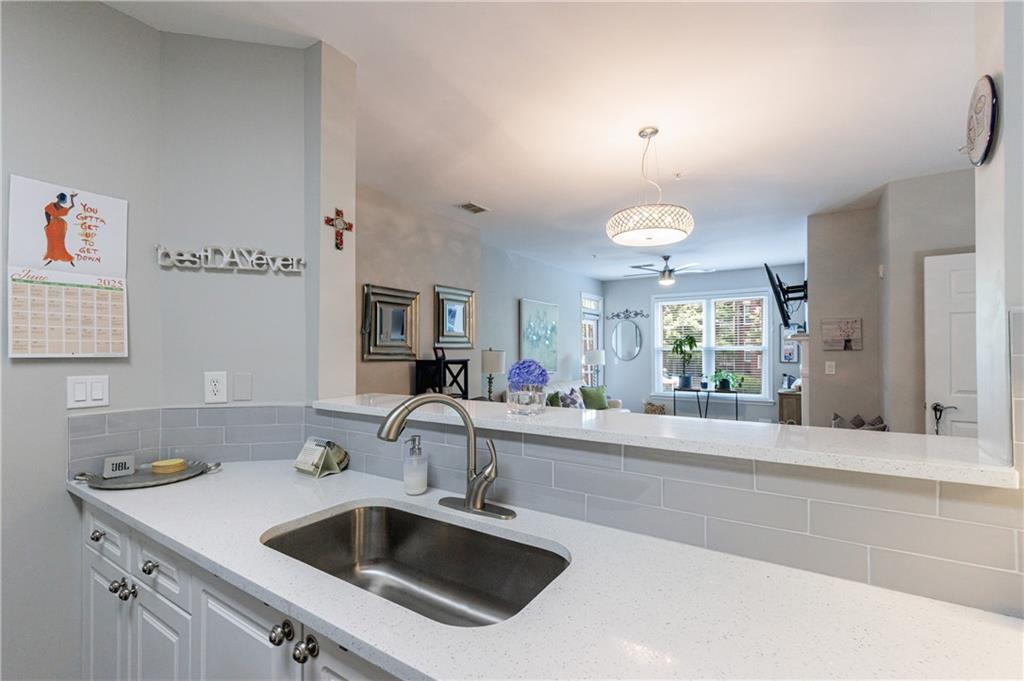 3150 Woodwalk Drive SE Unit 2204