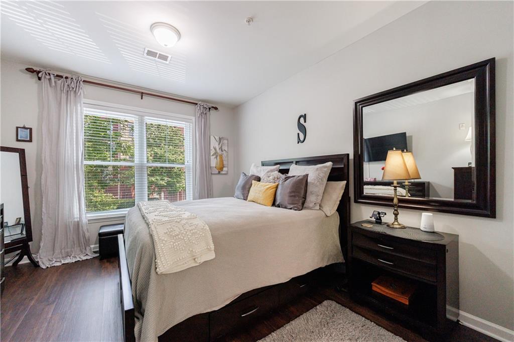 3150 Woodwalk Drive SE Unit 2204