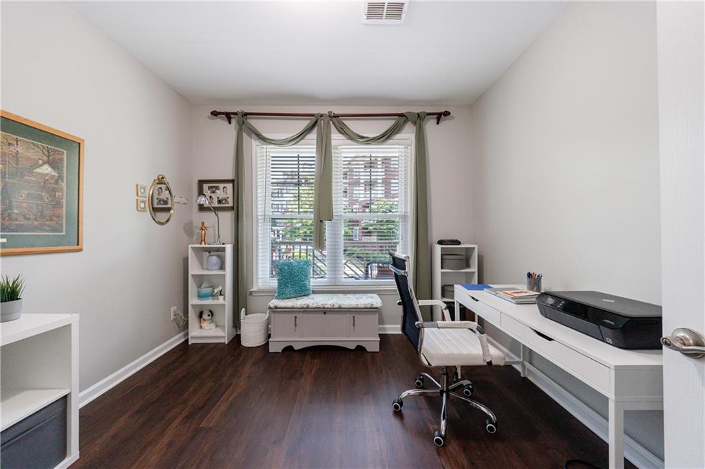 3150 Woodwalk Drive SE Unit 2204