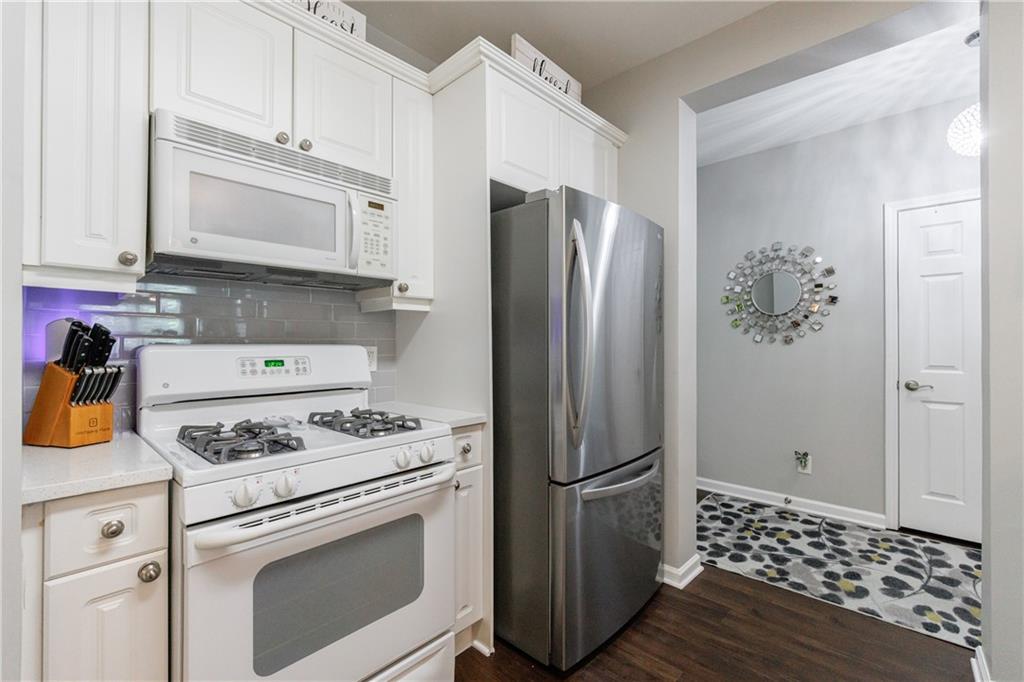 3150 Woodwalk Drive SE Unit 2204
