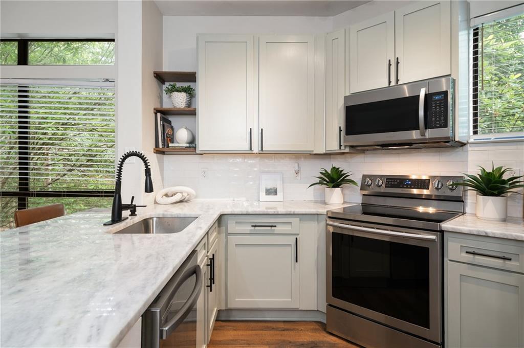821 Ralph Mcgill Boulevard NE Unit 2219