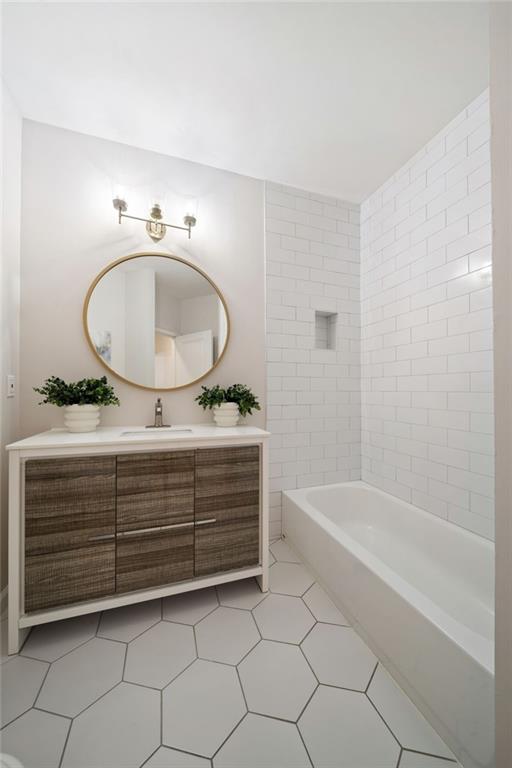 821 Ralph Mcgill Boulevard NE Unit 2219