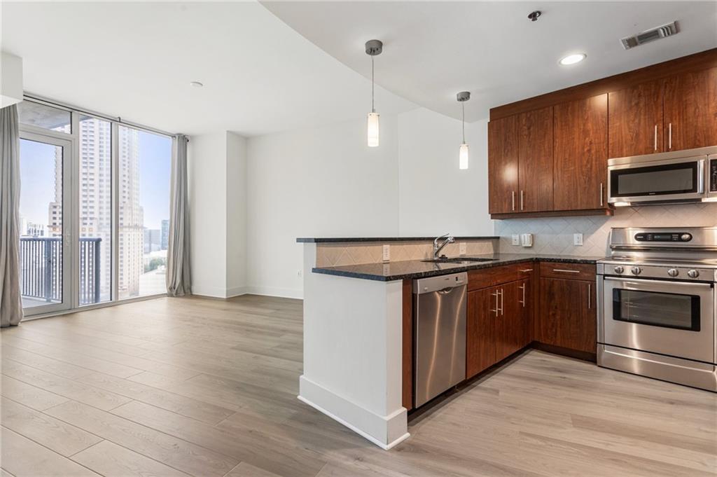 1080 Peachtree Street NE Unit 1513