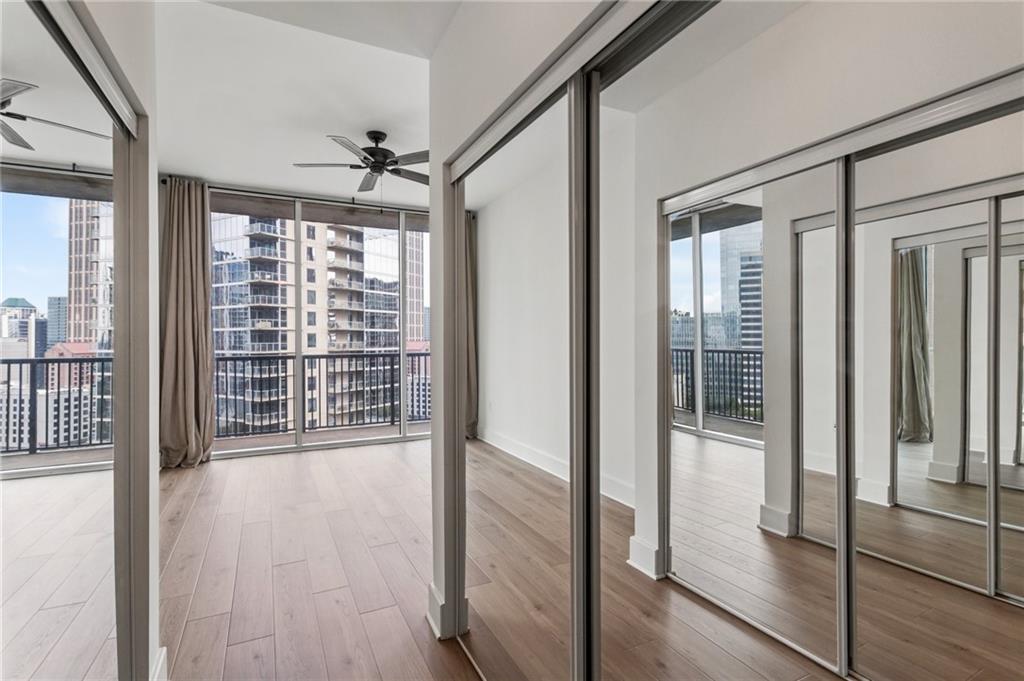 1080 Peachtree Street NE Unit 1513
