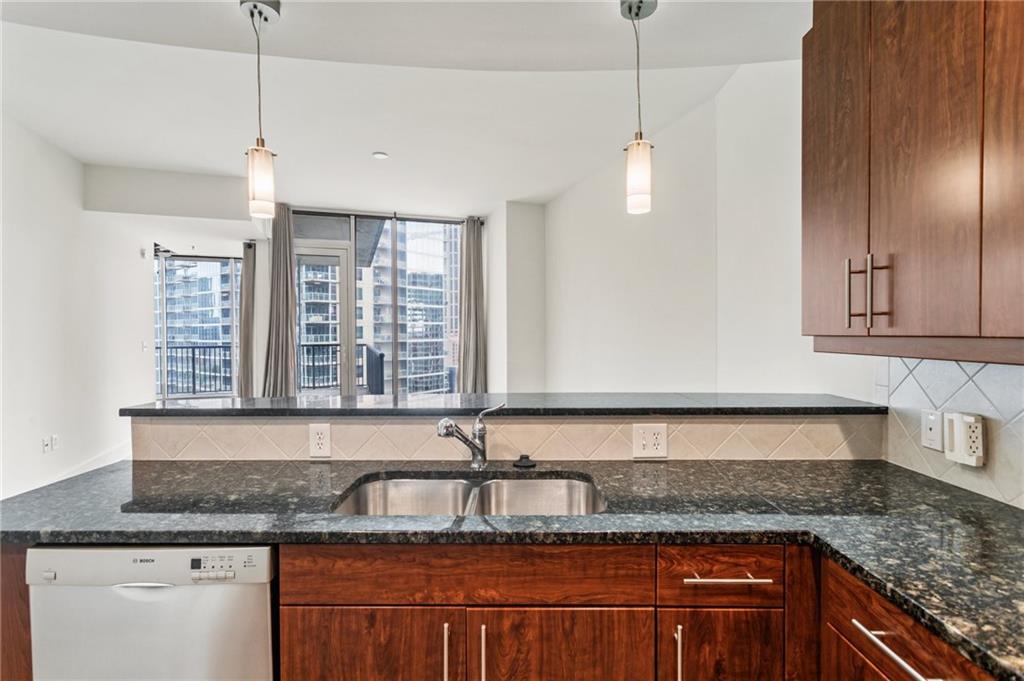 1080 Peachtree Street NE Unit 1513