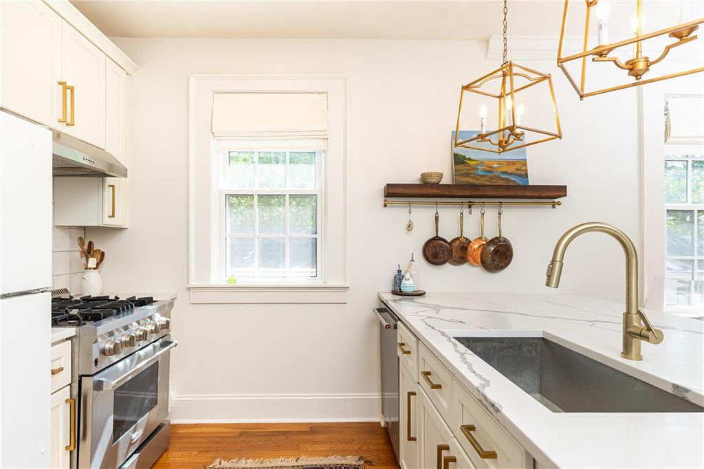 824 Greenwood Avenue NE Unit 9