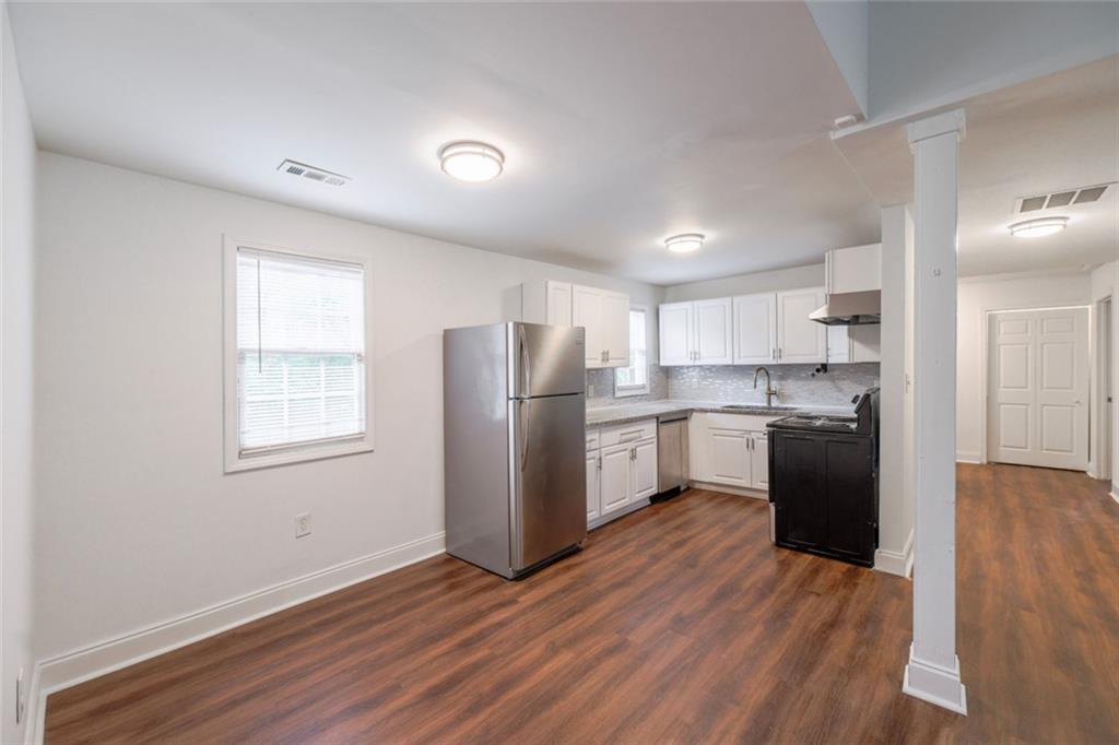 75 Meldon Avenue Southeast Avenue SE