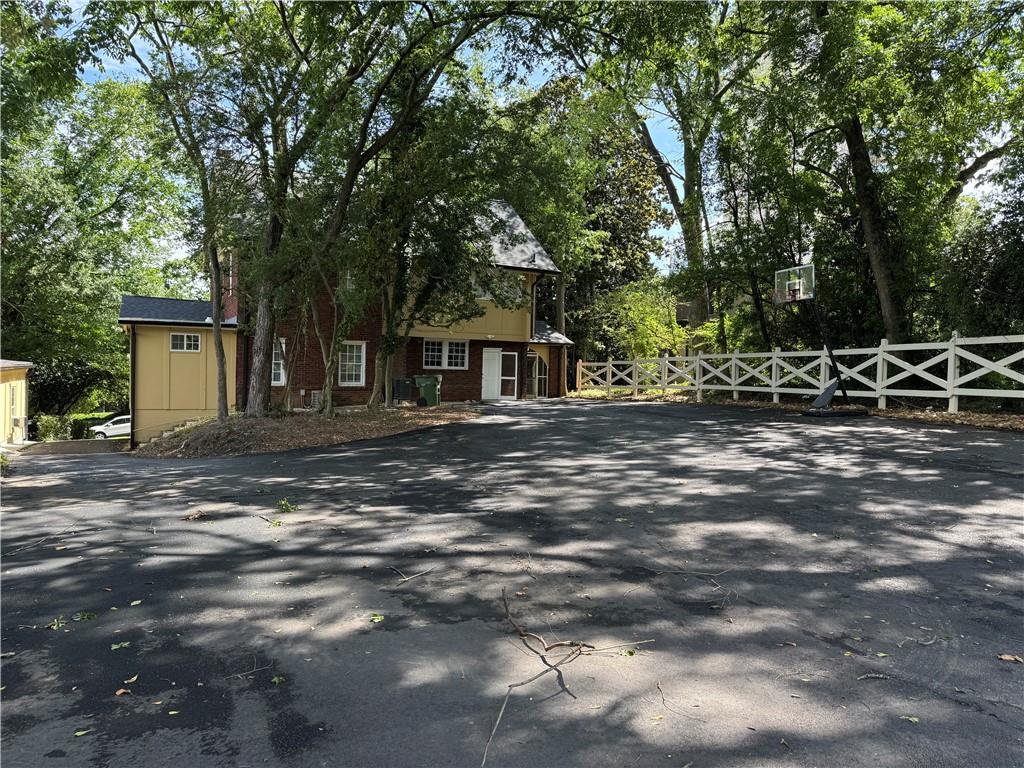 46 Delmont Drive NE