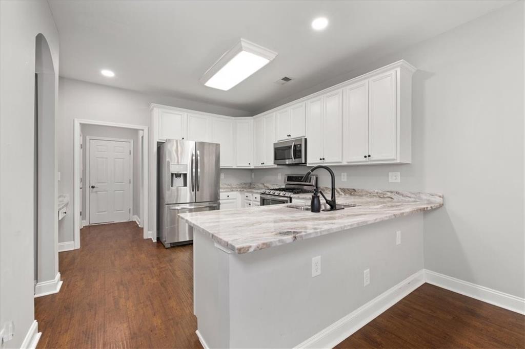 320 Roland Manor Drive