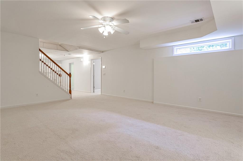 389 Mill Creek Bend NE