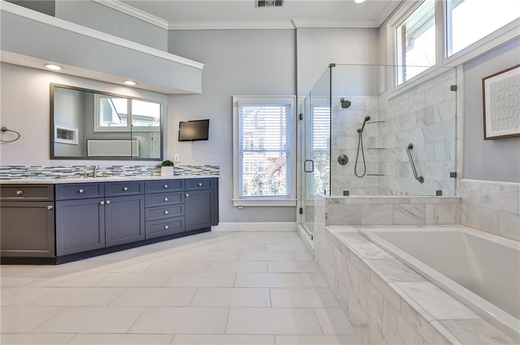 389 Mill Creek Bend NE