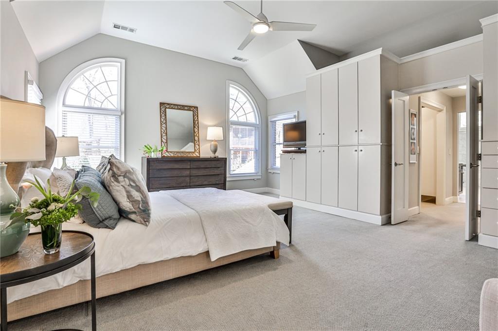 389 Mill Creek Bend NE