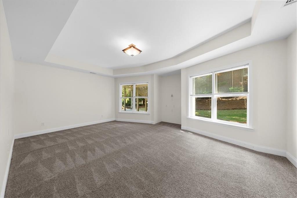 745 Glengate Place