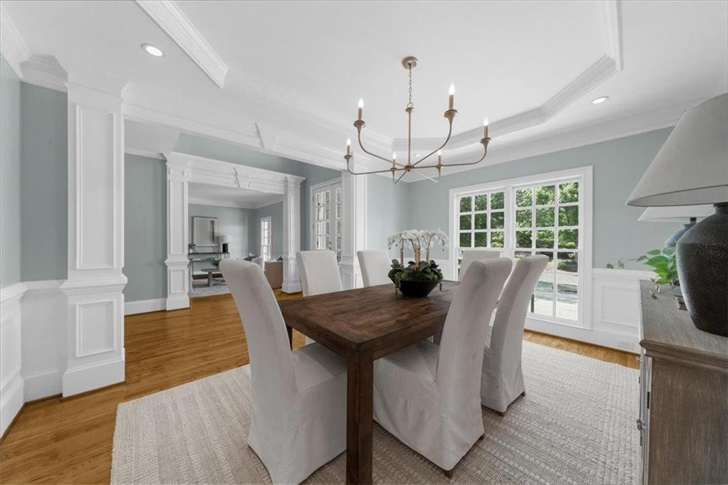 745 Glengate Place