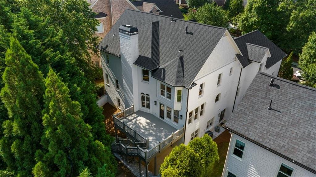 745 Glengate Place