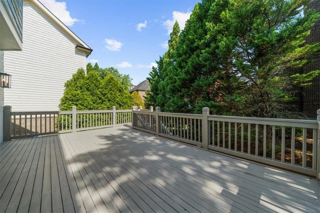 745 Glengate Place