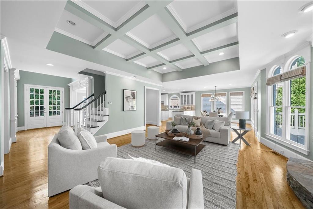 745 Glengate Place