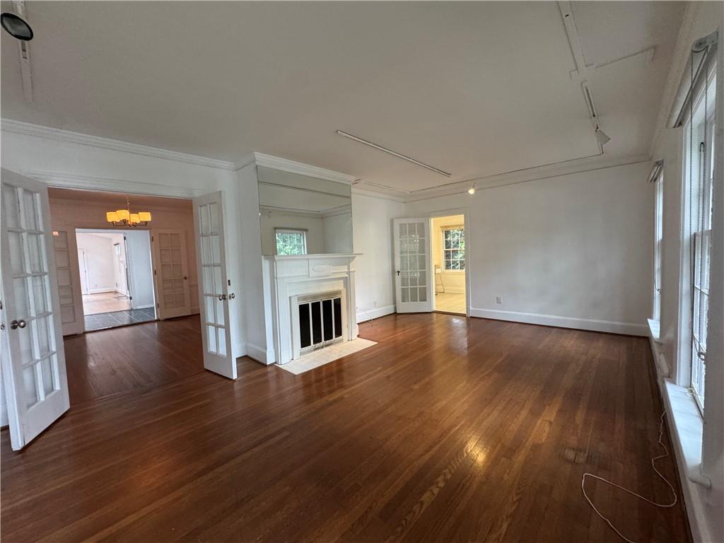 611 DARLINGTON Road NE
